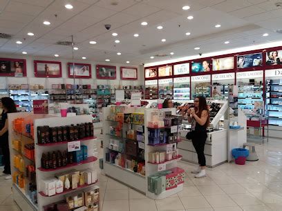 Sensation Profumerie in Via Isonzo, 41, Cosenza  .